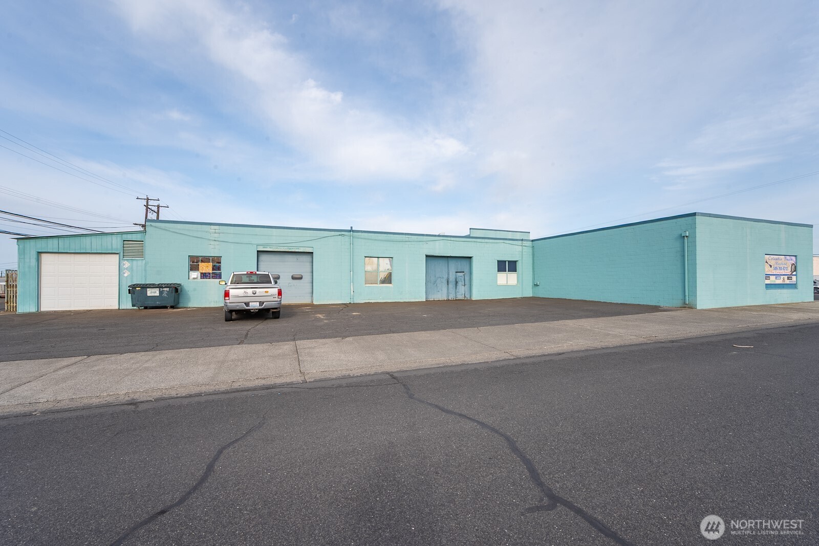 612 W 3rd Avenue , Moses Lake, WA 98837