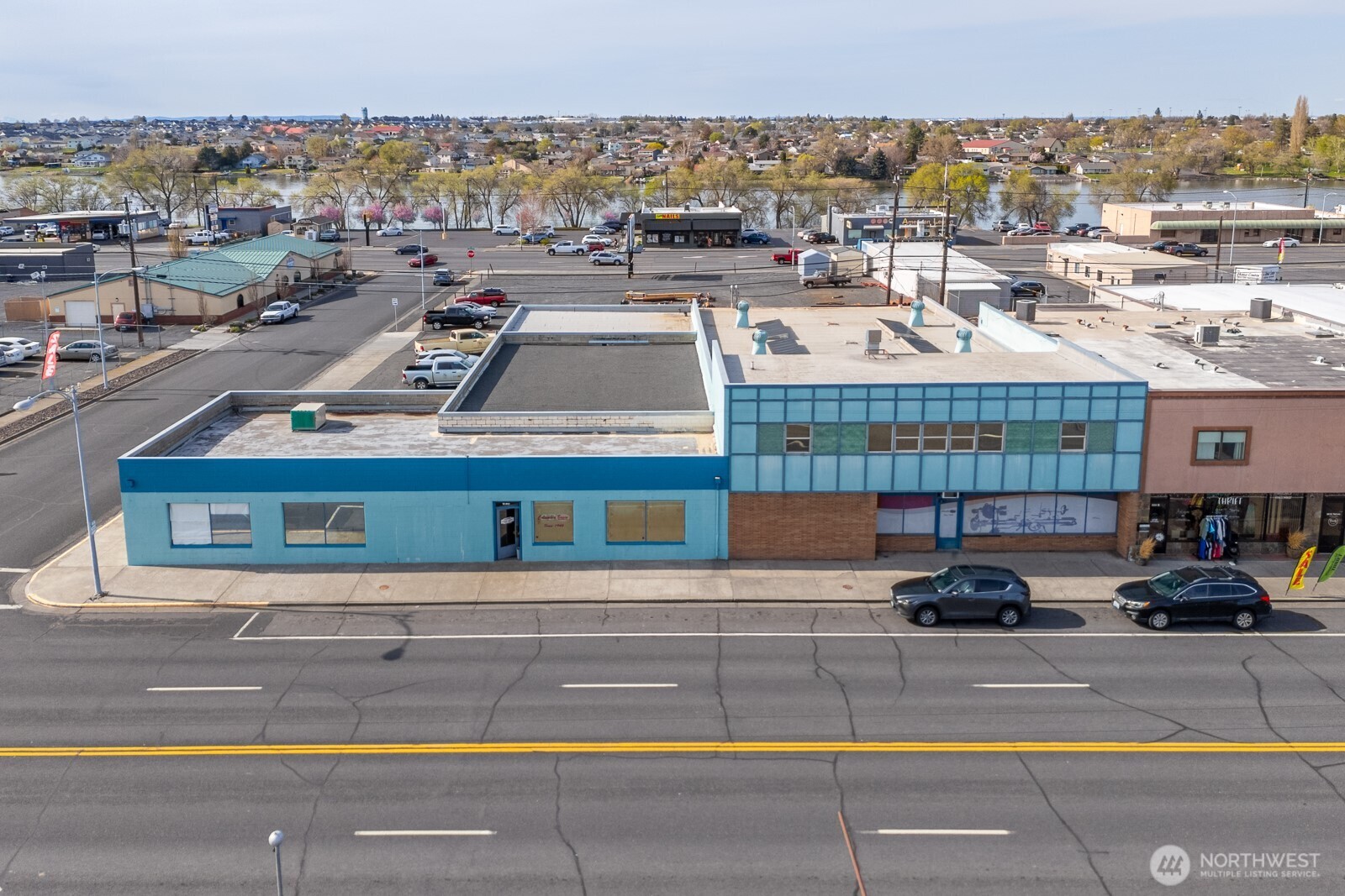 612 W 3rd Avenue , Moses Lake, WA 98837