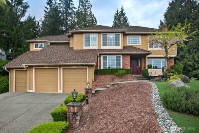 18451 NW Village Park Drive , Issaquah, WA 98027 - Photo 2