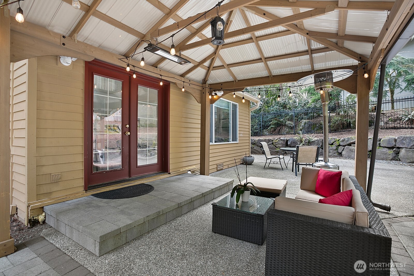 18451 NW Village Park Drive , Issaquah, WA 98027