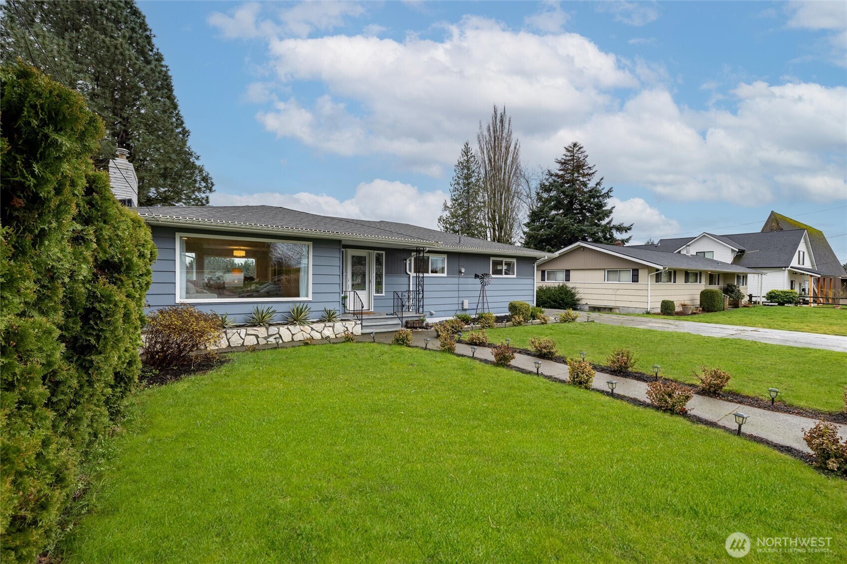 924 E Grover Street , Lynden, WA 98264