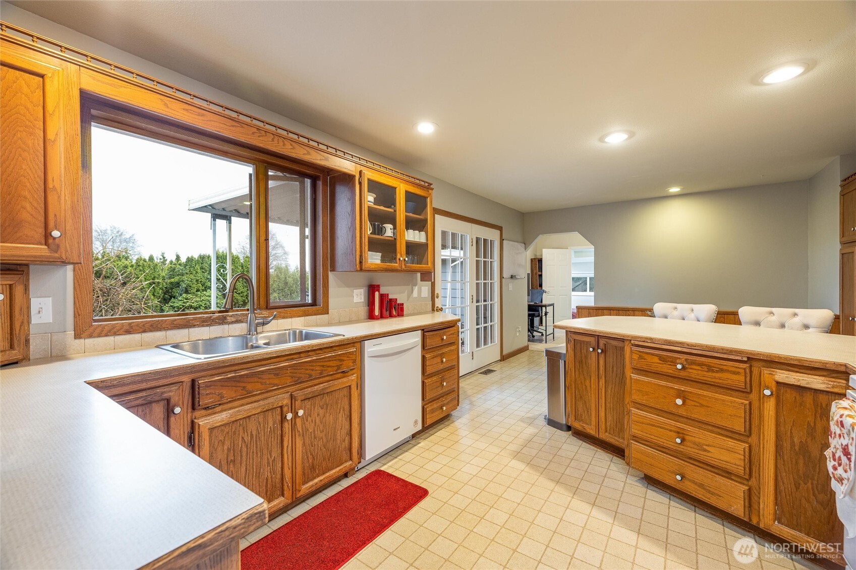 924 E Grover Street , Lynden, WA 98264