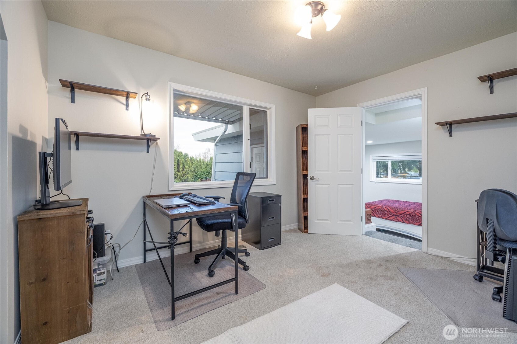 924 E Grover Street , Lynden, WA 98264