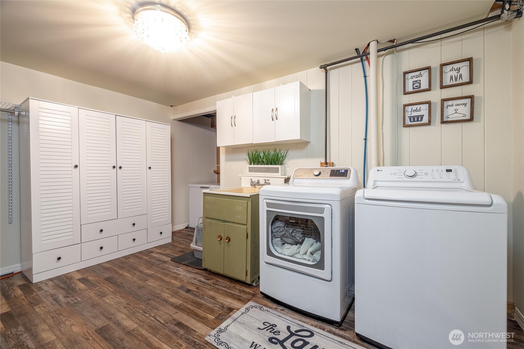 924 E Grover Street , Lynden, WA 98264