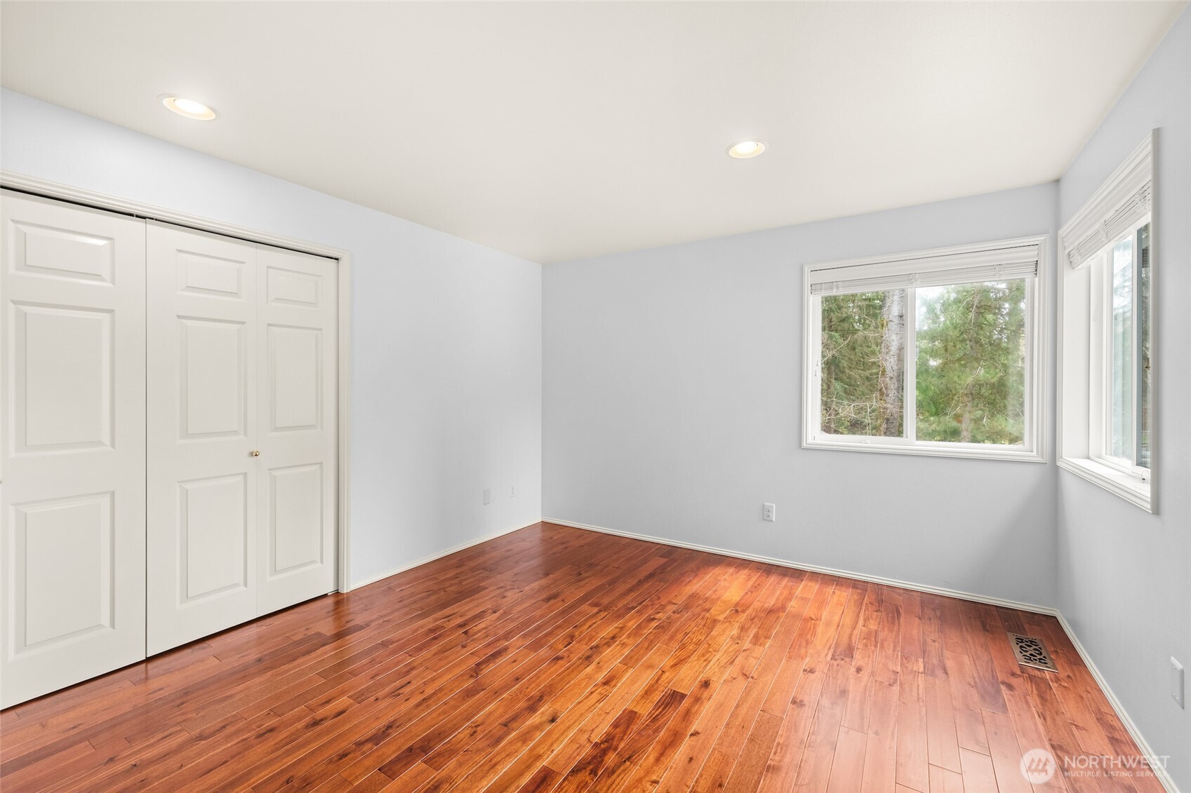 16904 237th Place NE, Woodinville, WA 98077