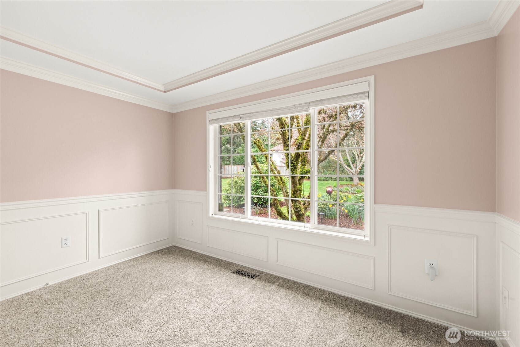16904 237th Place NE, Woodinville, WA 98077