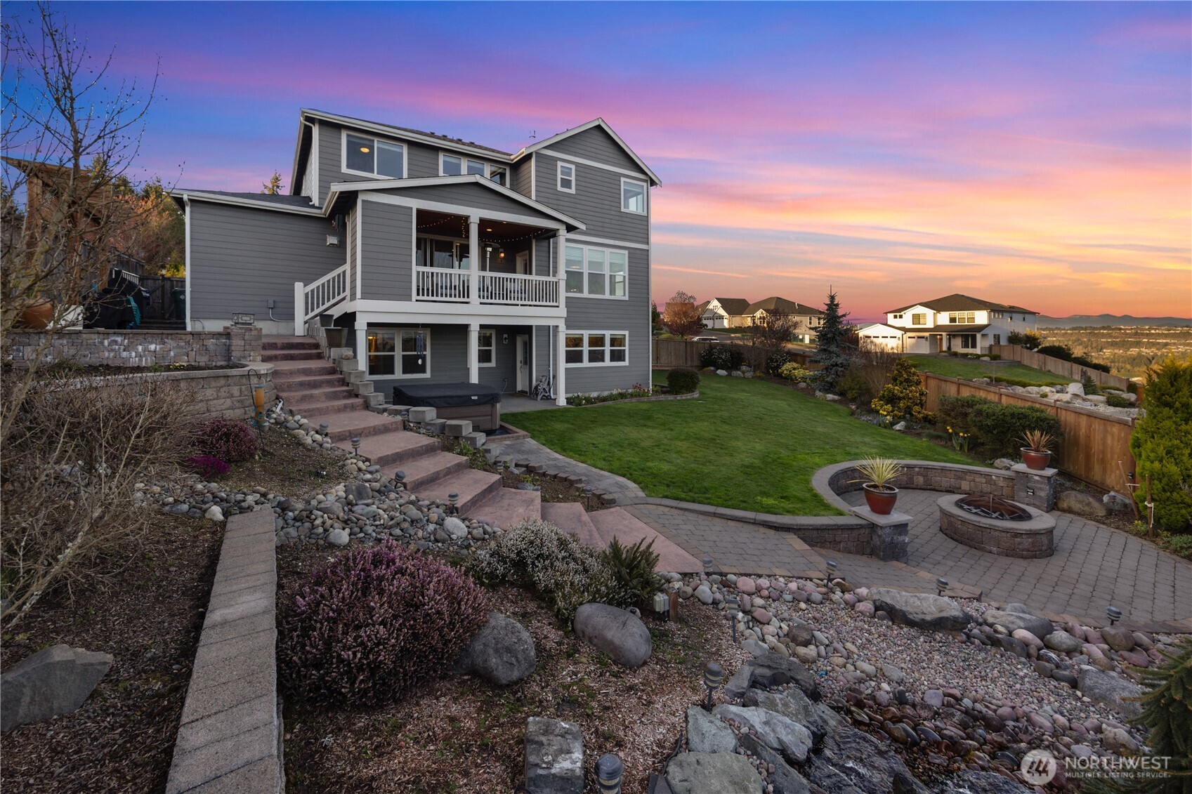 13802 111th Street Ct E, Puyallup, WA 98374