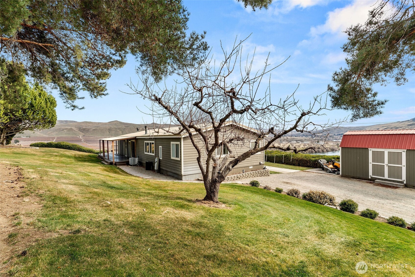 384 SR 173 , Brewster, WA 98812