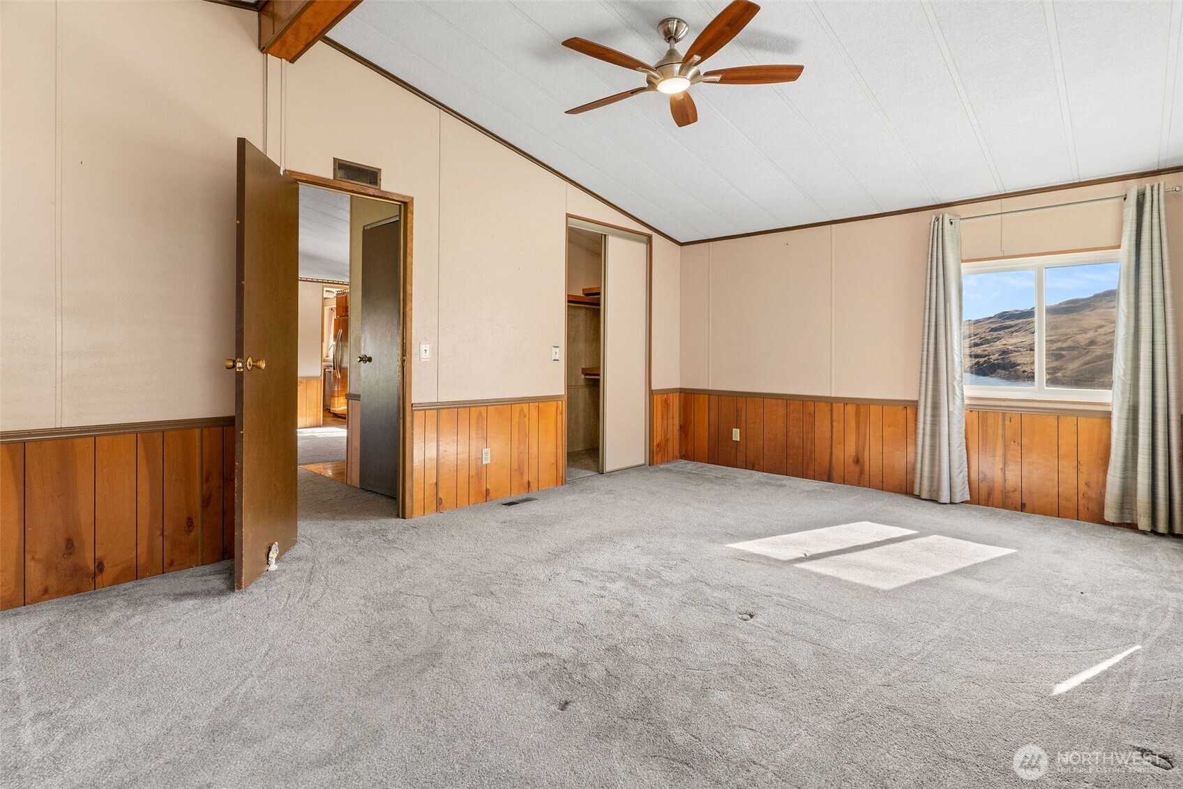 384 SR 173 , Brewster, WA 98812