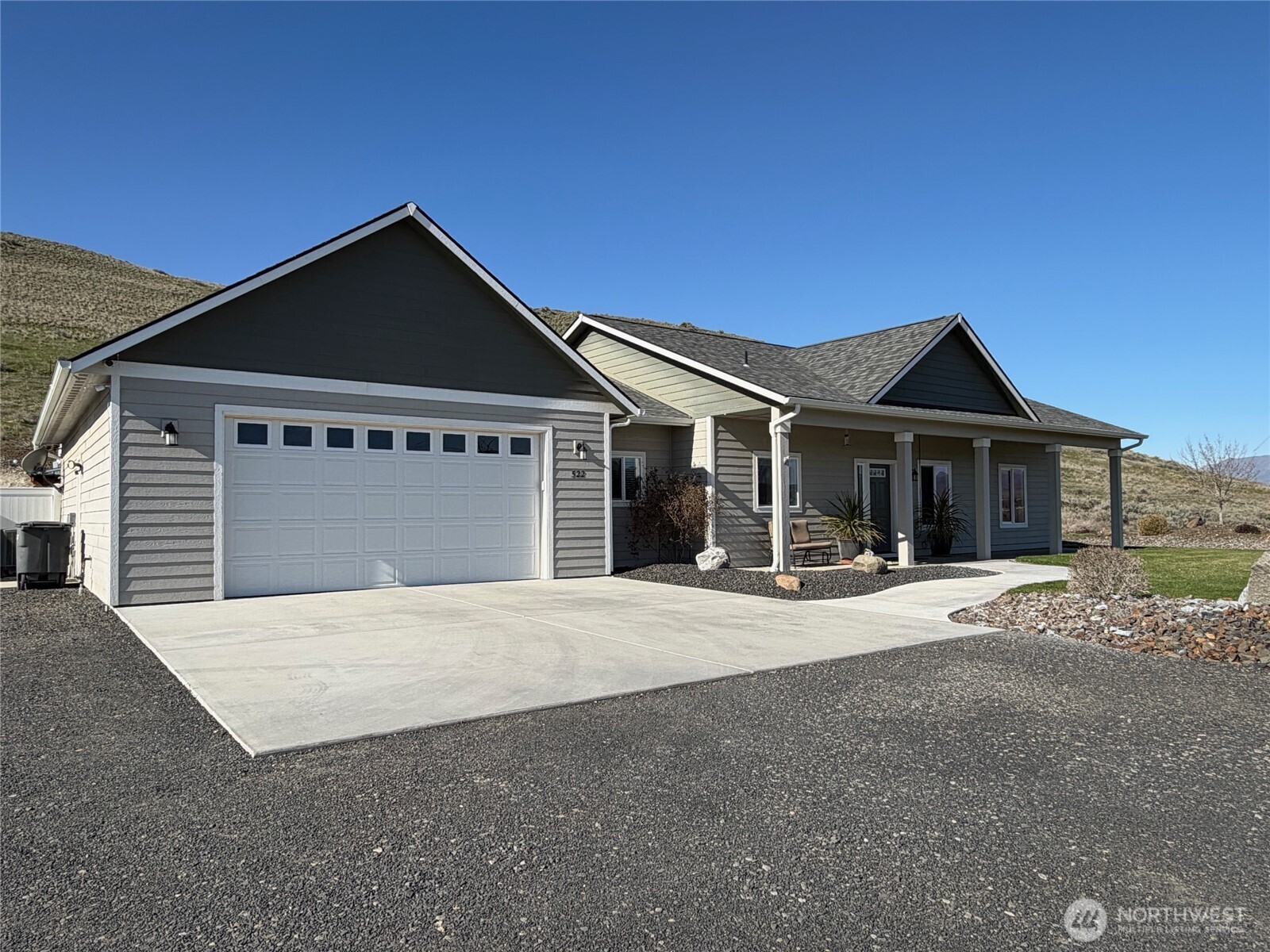 522 Adobe Way , Selah, WA 98942