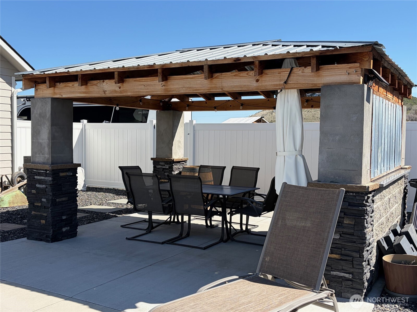 522 Adobe Way , Selah, WA 98942