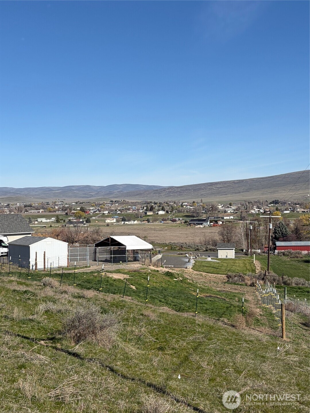 522 Adobe Way , Selah, WA 98942