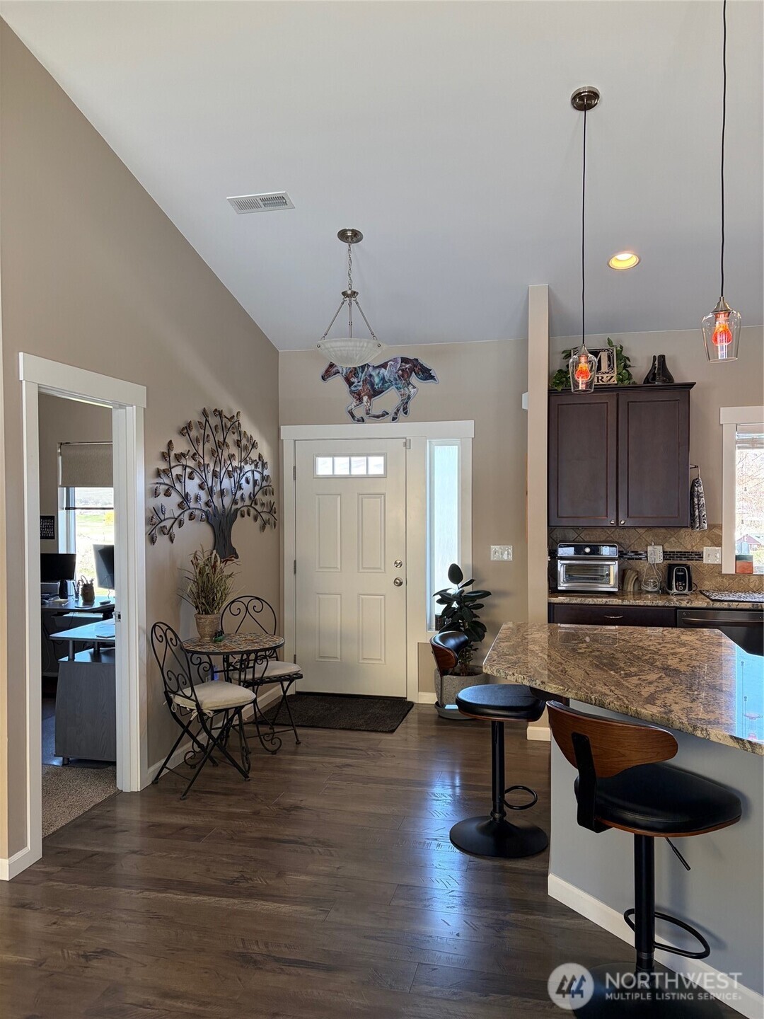 522 Adobe Way , Selah, WA 98942