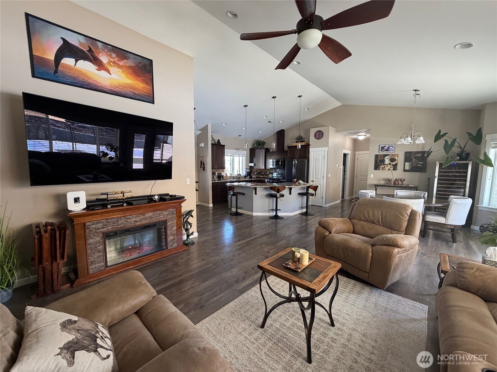 522 Adobe Way , Selah, WA 98942