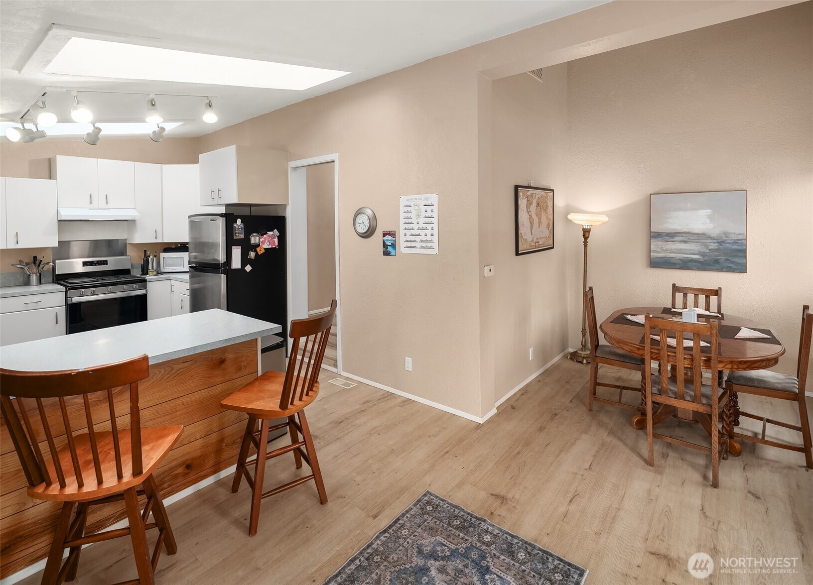 9139 SW Bayview Drive , Vashon, WA 98070