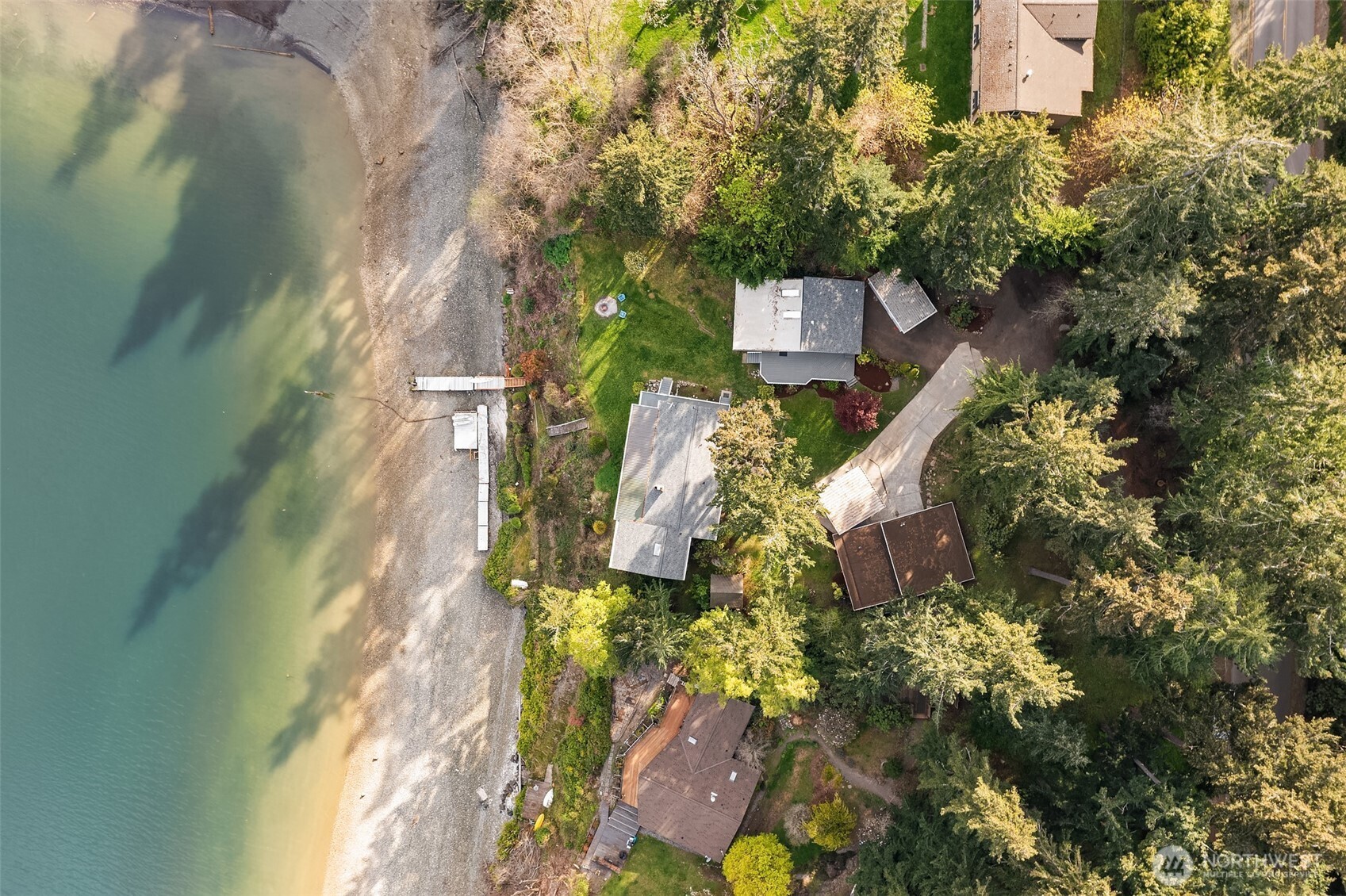 9139 SW Bayview Drive , Vashon, WA 98070