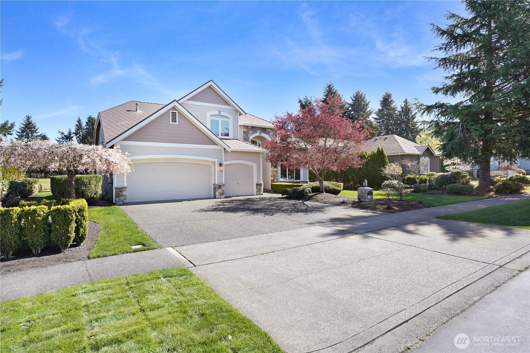 6036 Troon Lane SE, Olympia, WA 98512