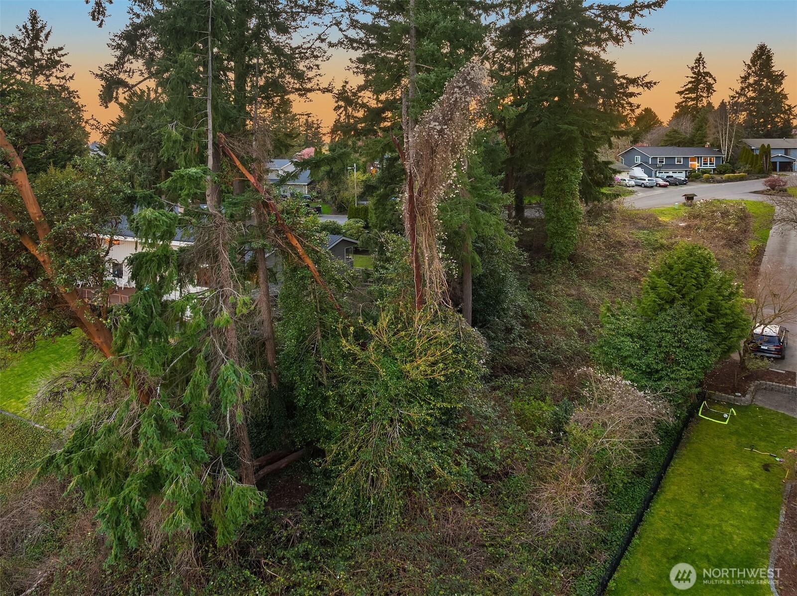 11312 83rd Place NE, Kirkland, WA 98034