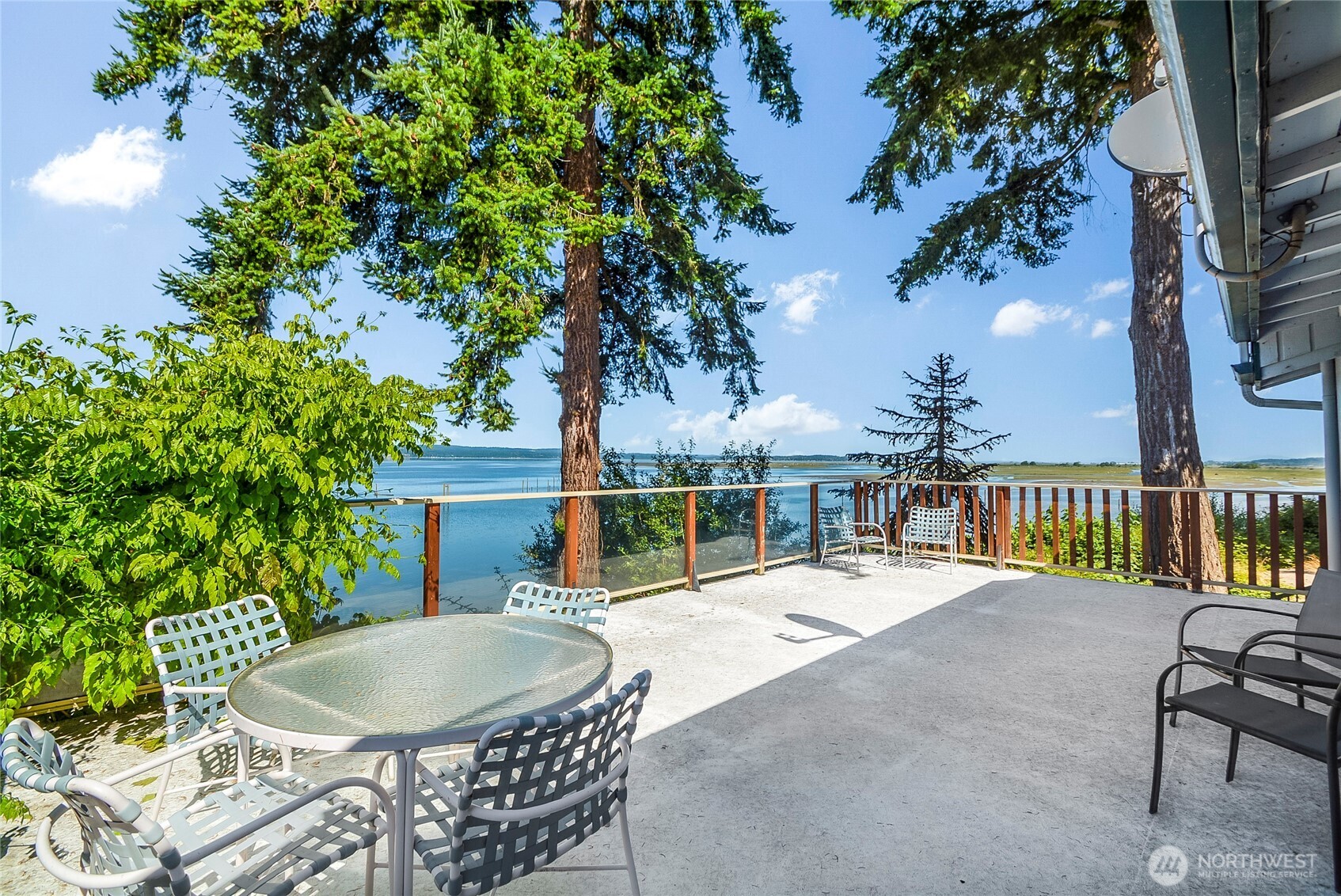 19904 Soundview Drive NW, Stanwood, WA 98292