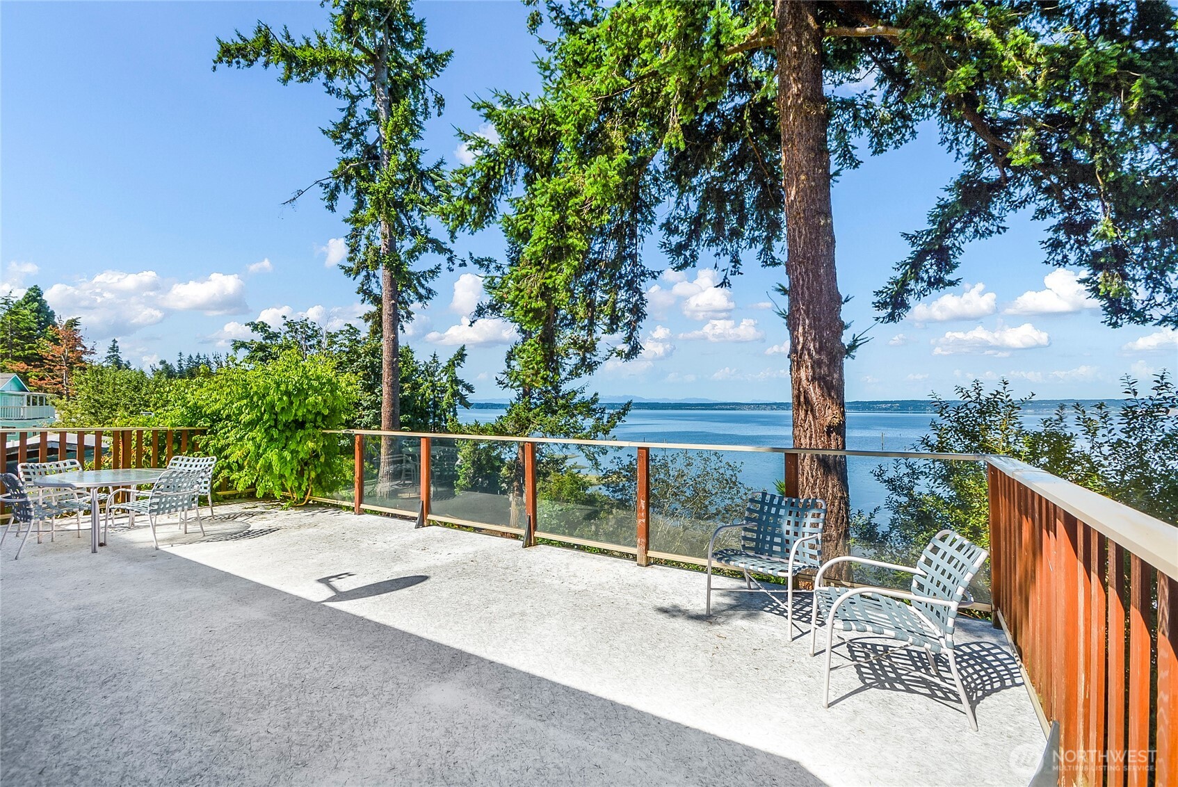 19904 Soundview Drive NW, Stanwood, WA 98292