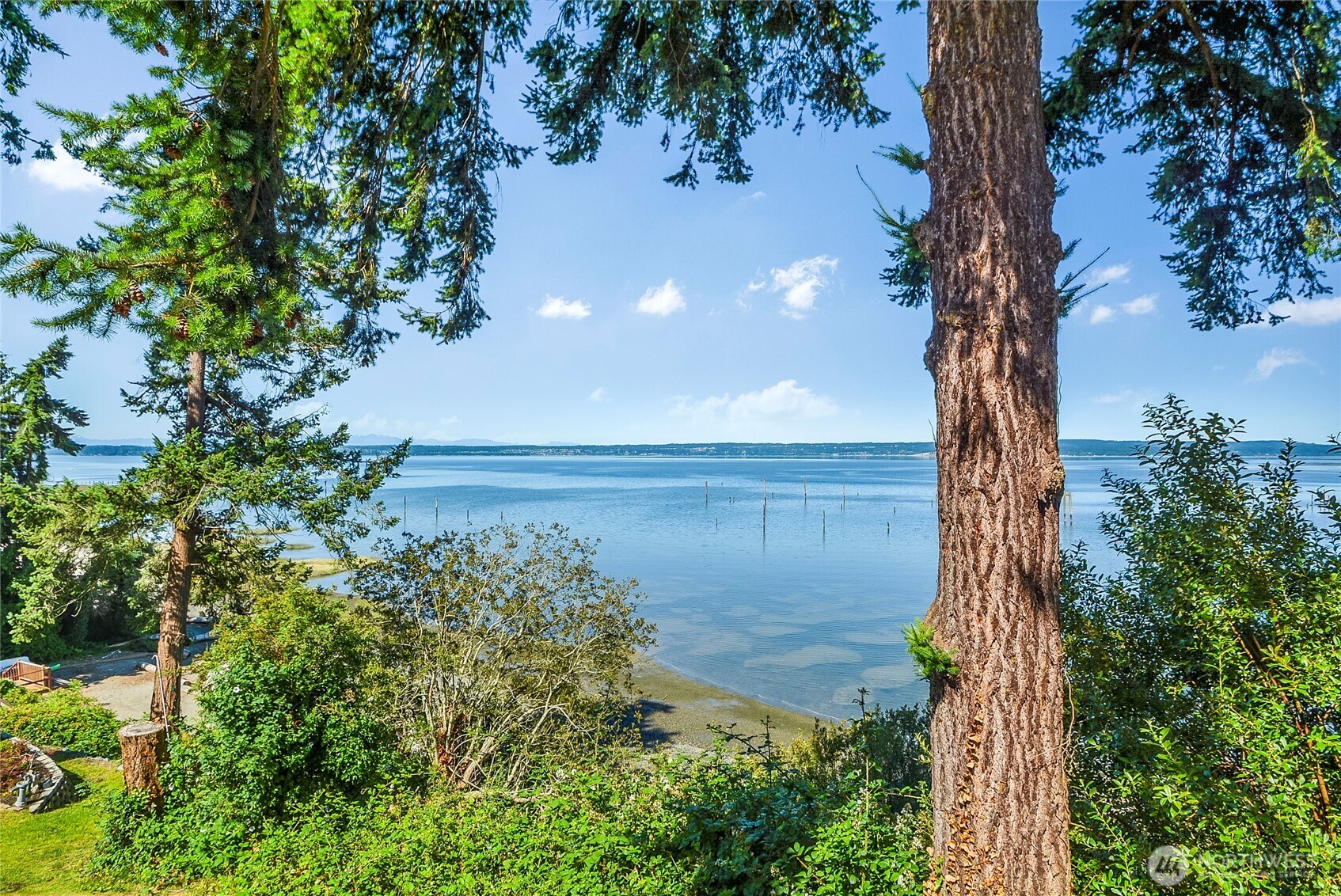 19904 Soundview Drive NW, Stanwood, WA 98292