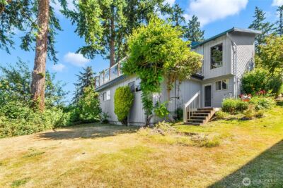 19904 Soundview Drive NW, Stanwood, WA 98292 - Photo 4