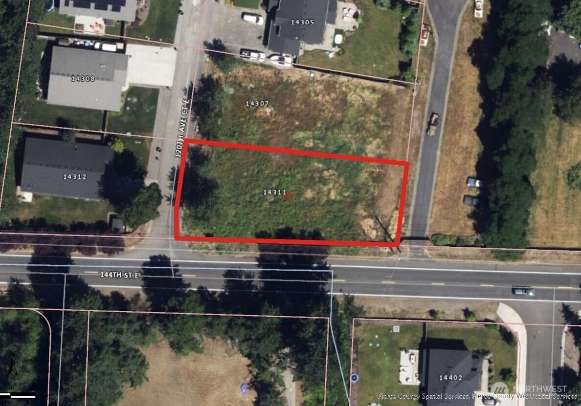 14311 120th Ave Court E, Puyallup, WA 98374