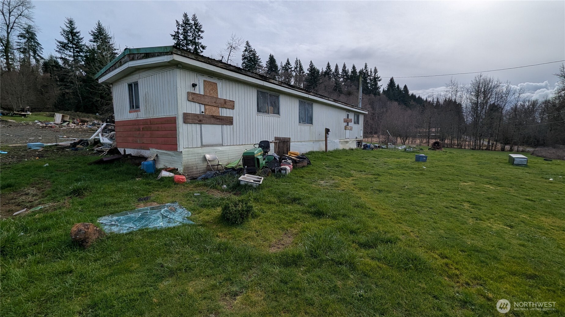 1493 Ferrier Road , Winlock, WA 98596