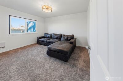 6505 Stewart Avenue E, Puyallup, WA 98371 - Photo 13