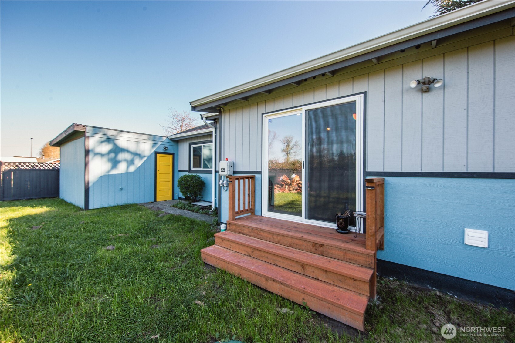 6505 Stewart Avenue E, Puyallup, WA 98371