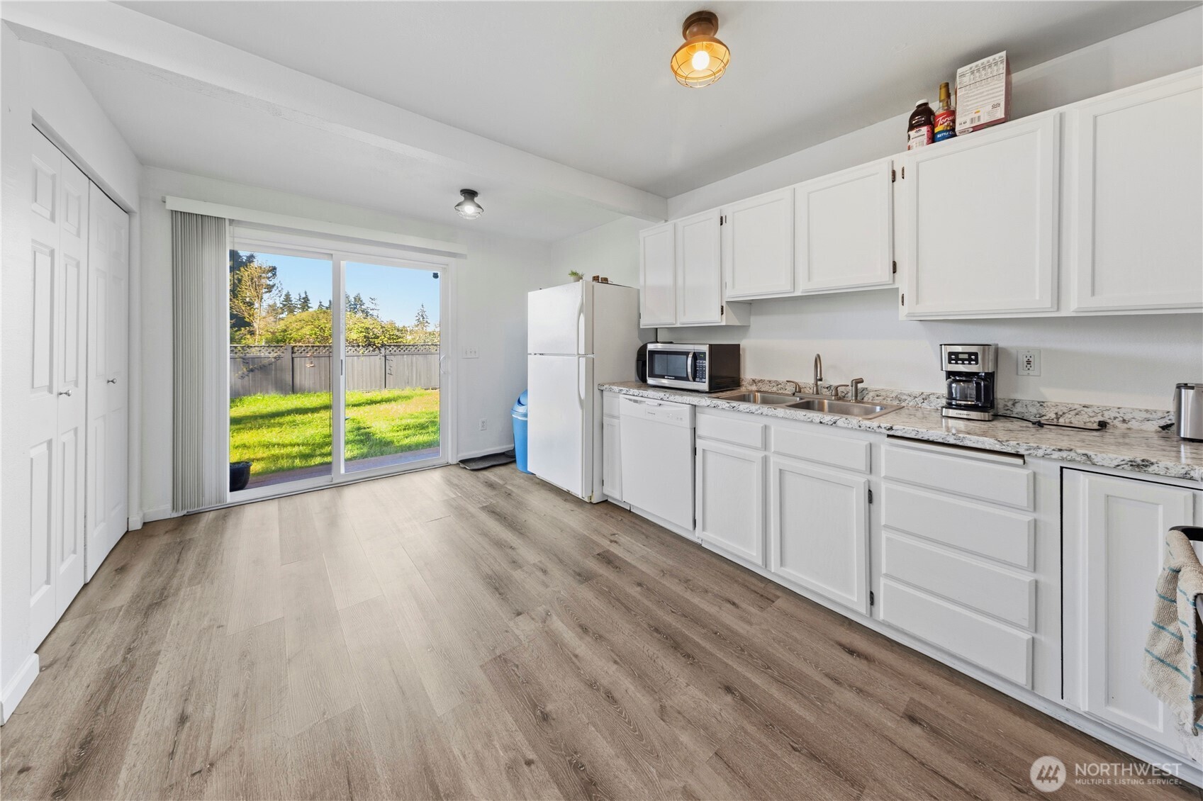 6505 Stewart Avenue E, Puyallup, WA 98371