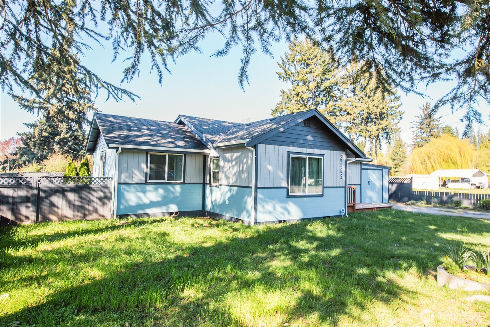 6505 Stewart Avenue E, Puyallup, WA 98371