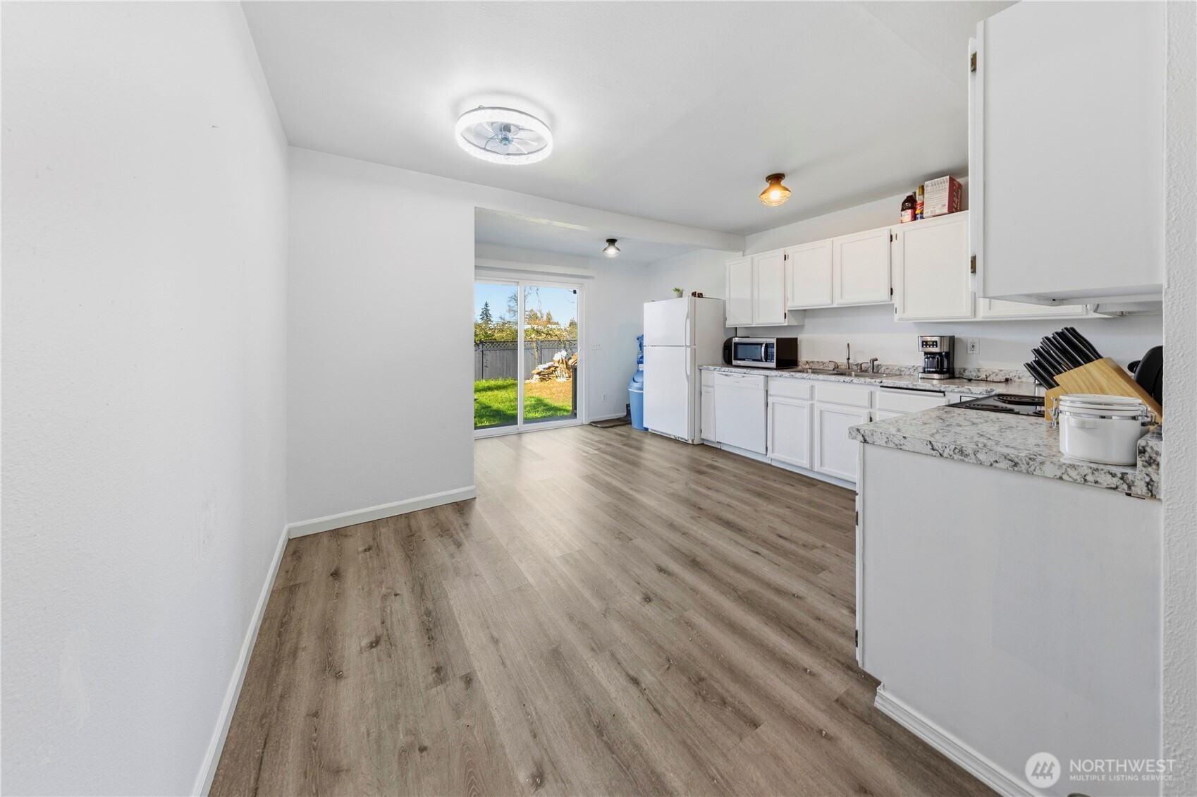 6505 Stewart Avenue E, Puyallup, WA 98371