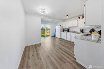 6505 Stewart Avenue E, Puyallup, WA 98371 - Photo 12