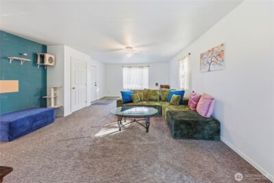 6505 Stewart Avenue E, Puyallup, WA 98371 - Photo 9