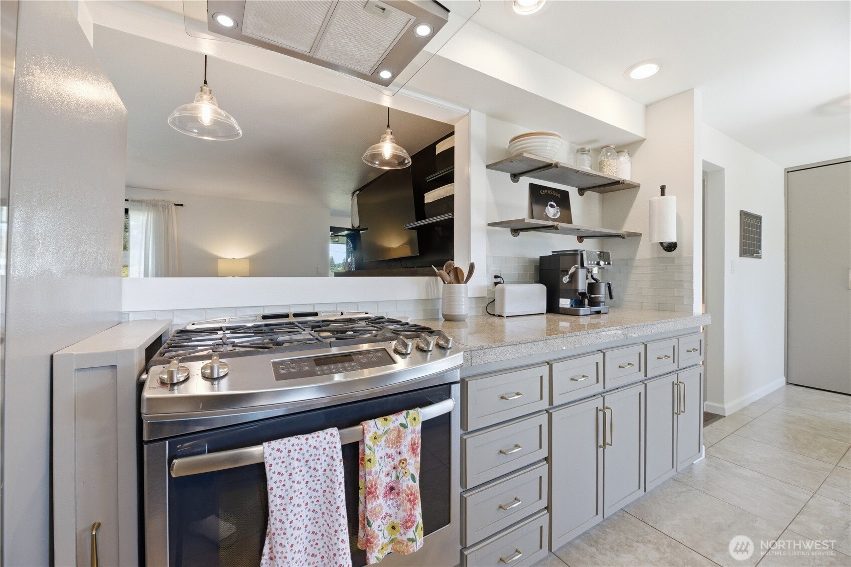 704 Fir Park Lane , Fircrest, WA 98466