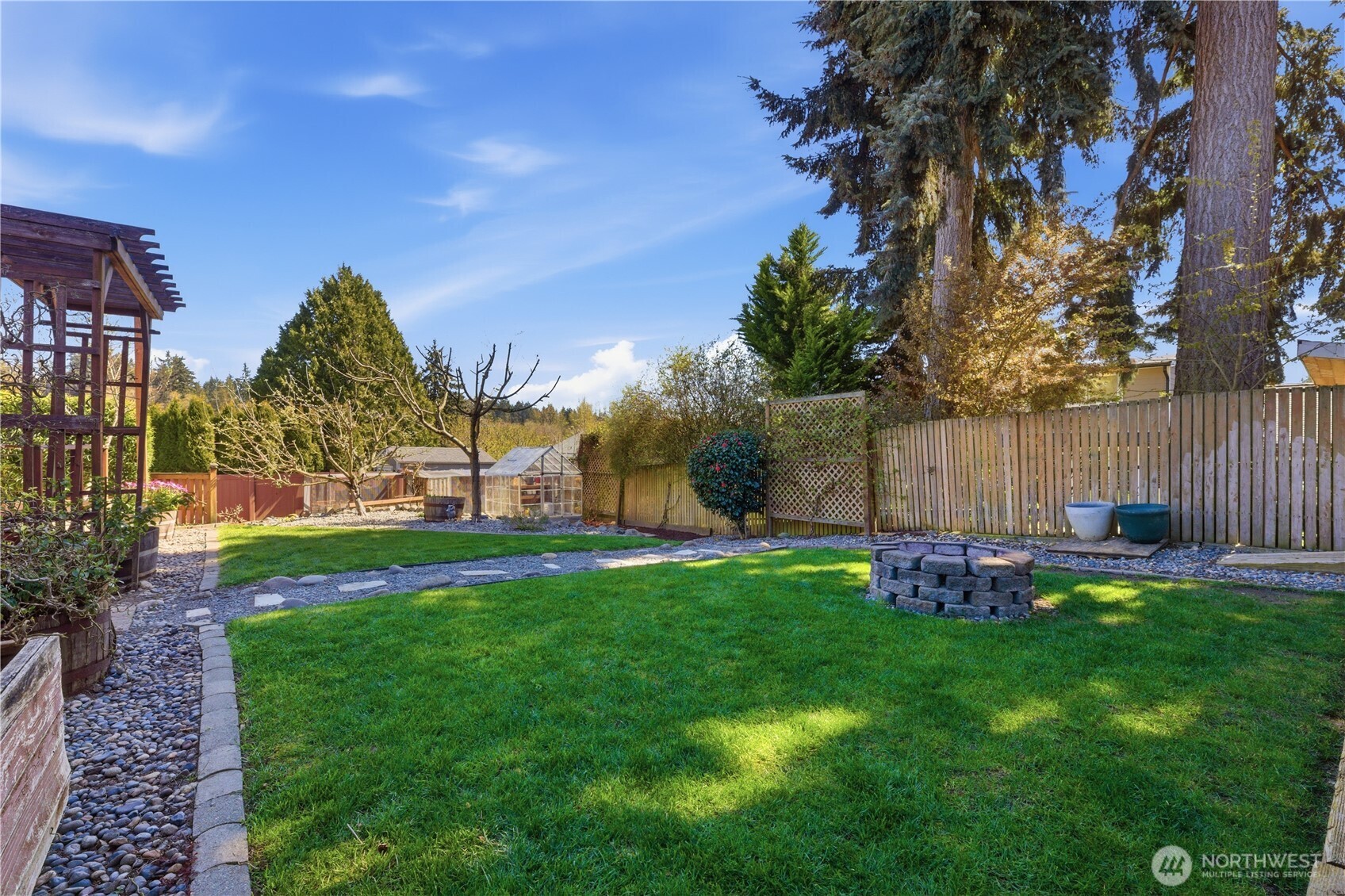 704 Fir Park Lane , Fircrest, WA 98466