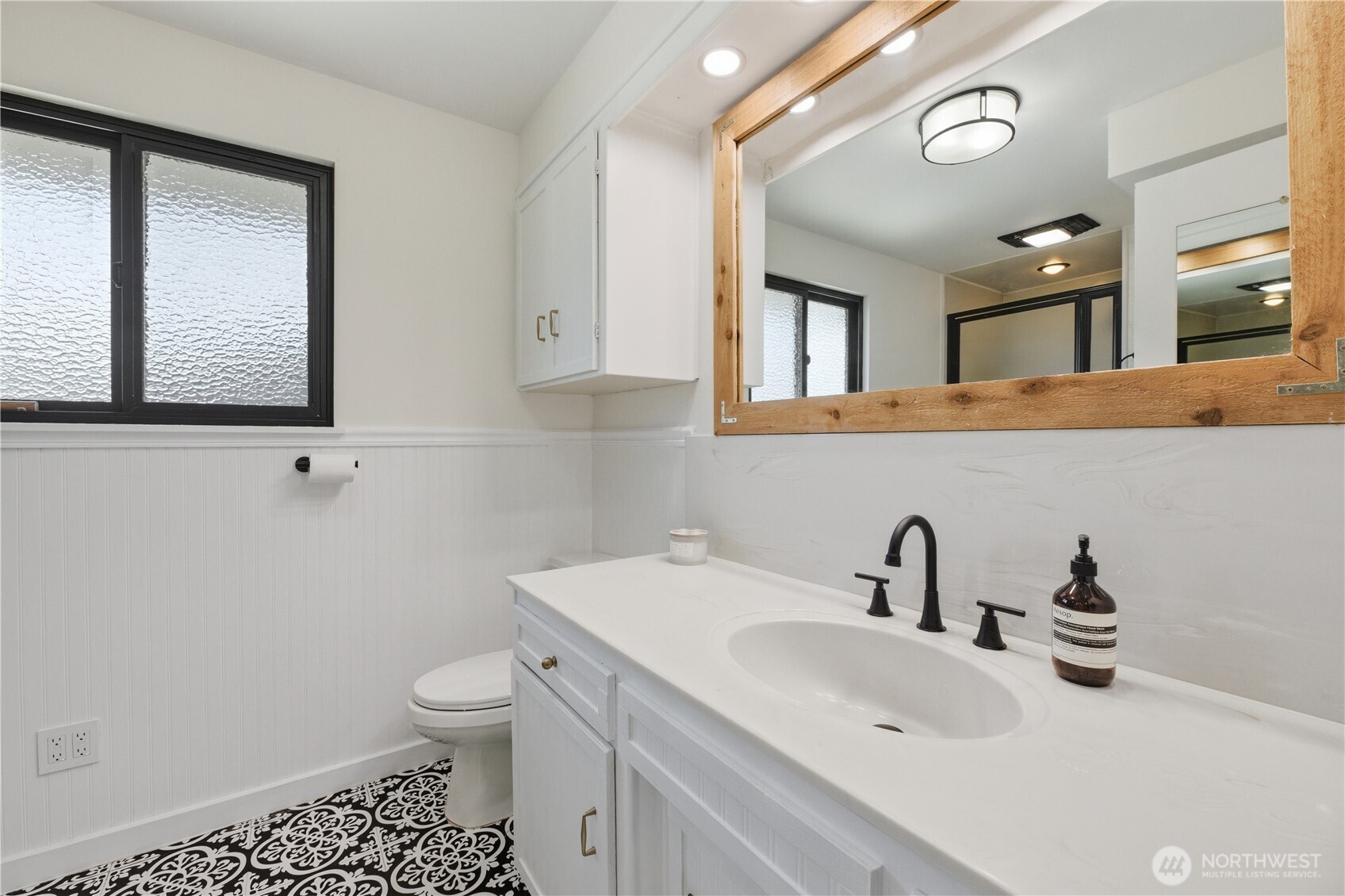 704 Fir Park Lane , Fircrest, WA 98466