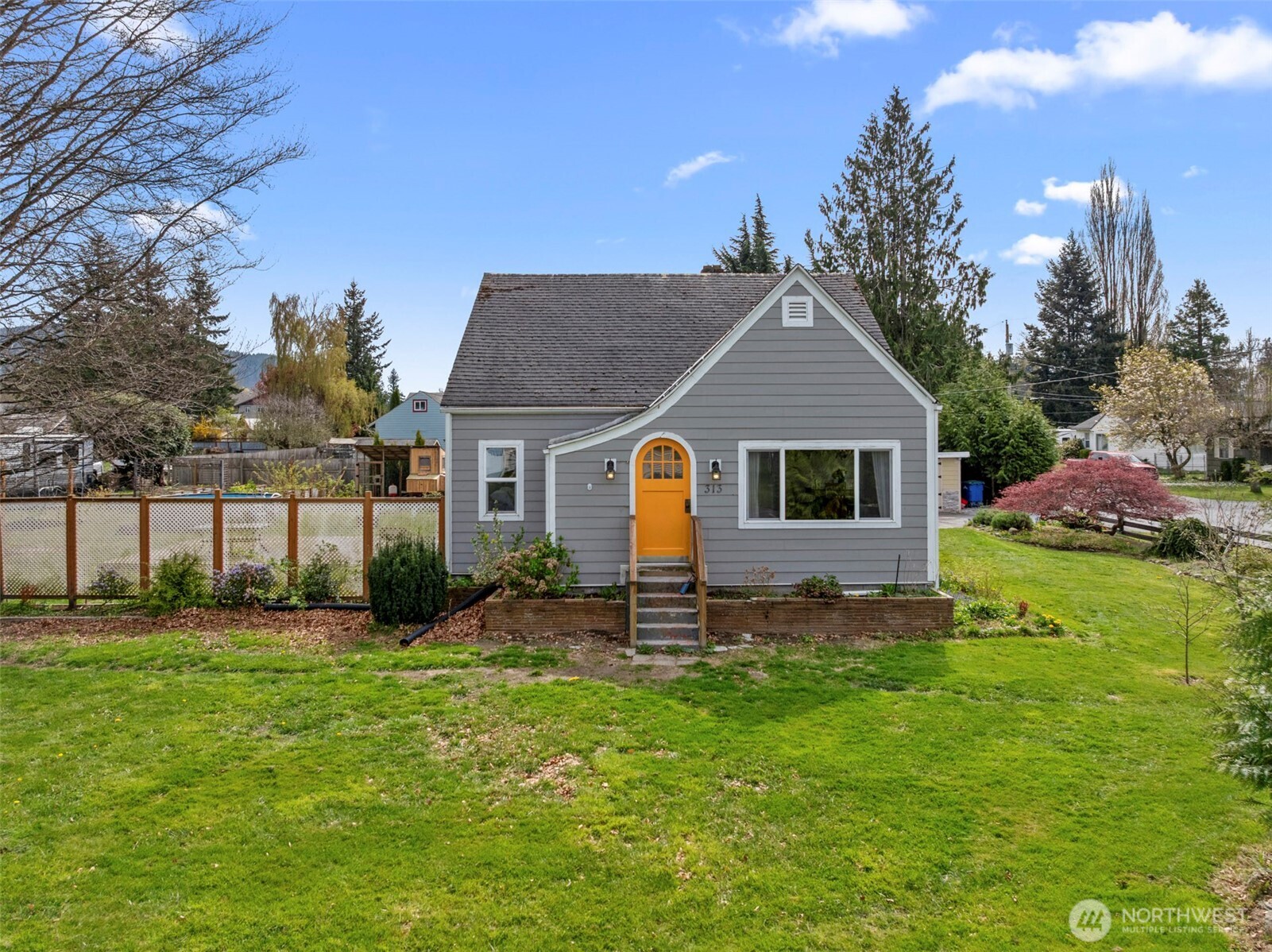 313 W State Street , Sedro Woolley, WA 98284
