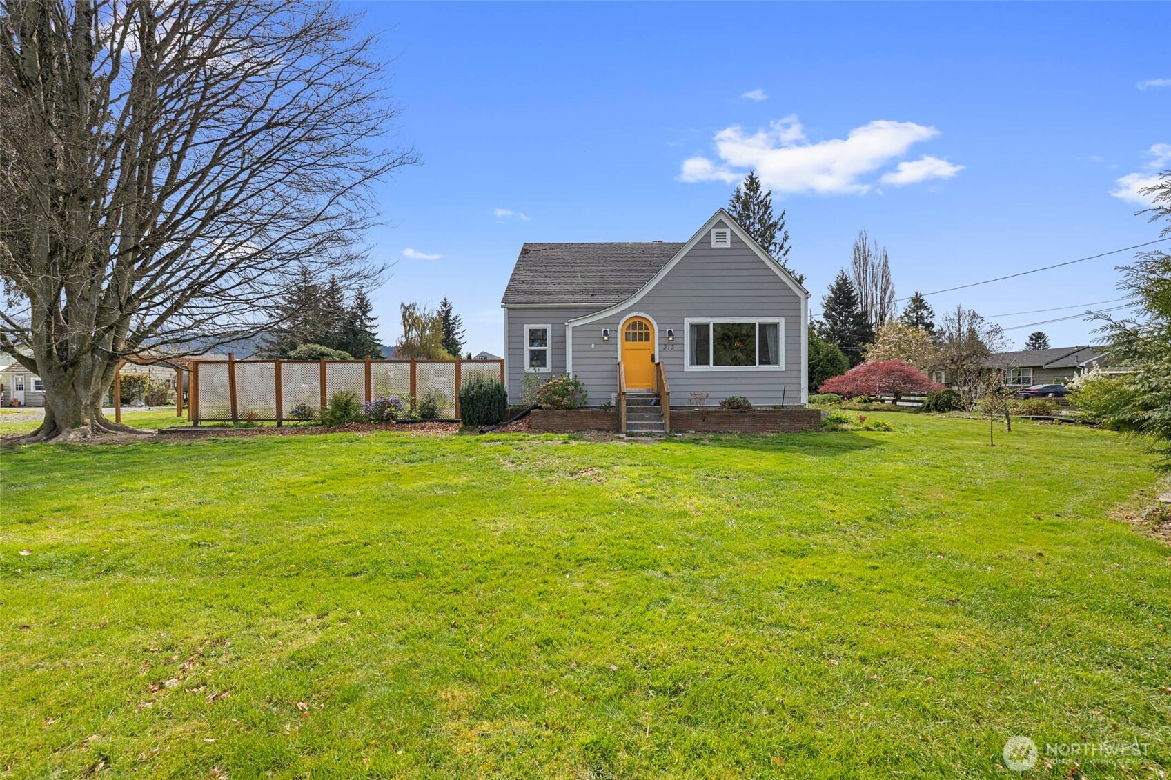 313 W State Street , Sedro Woolley, WA 98284