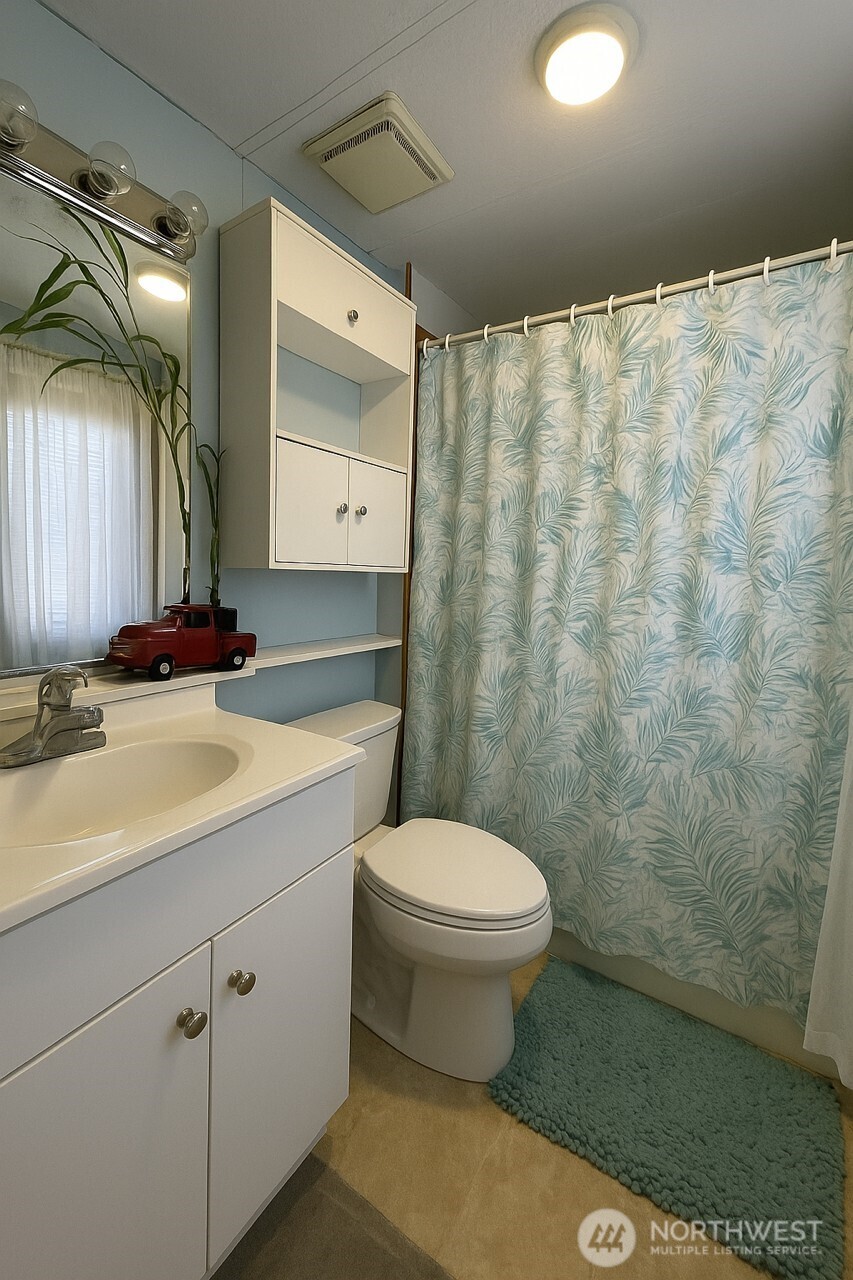 700 NW Crosby Avenue #84, Oak Harbor, WA 98277