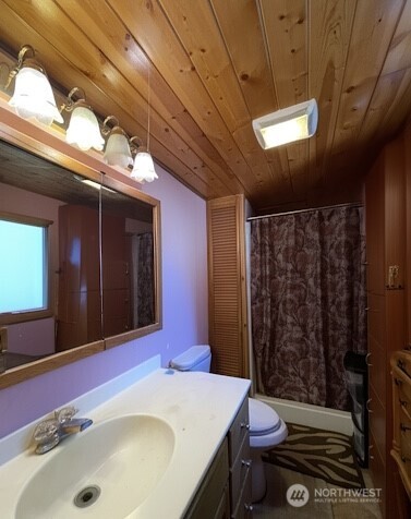 700 NW Crosby Avenue #84, Oak Harbor, WA 98277