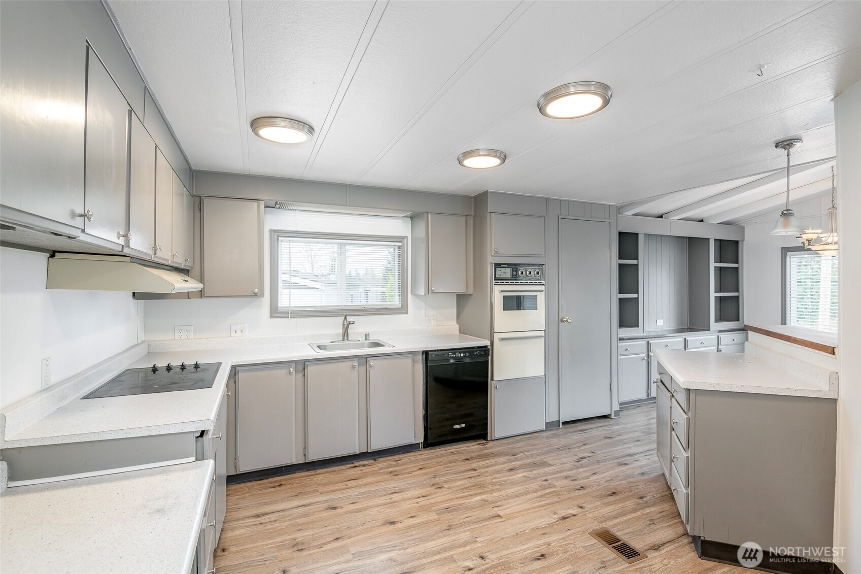 13704 108th Street Ct E #2, Puyallup, WA 98374