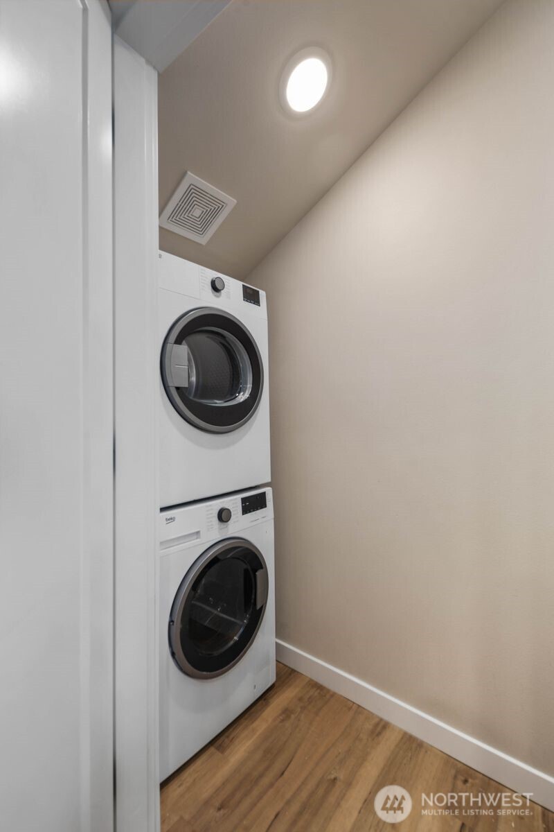 3425 Bell Avenue , Everett, WA 98201