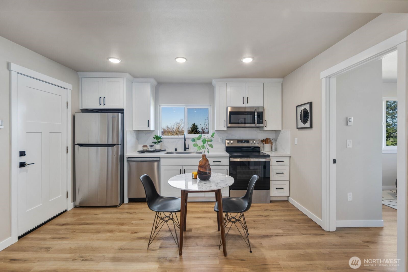 3425 Bell Avenue , Everett, WA 98201