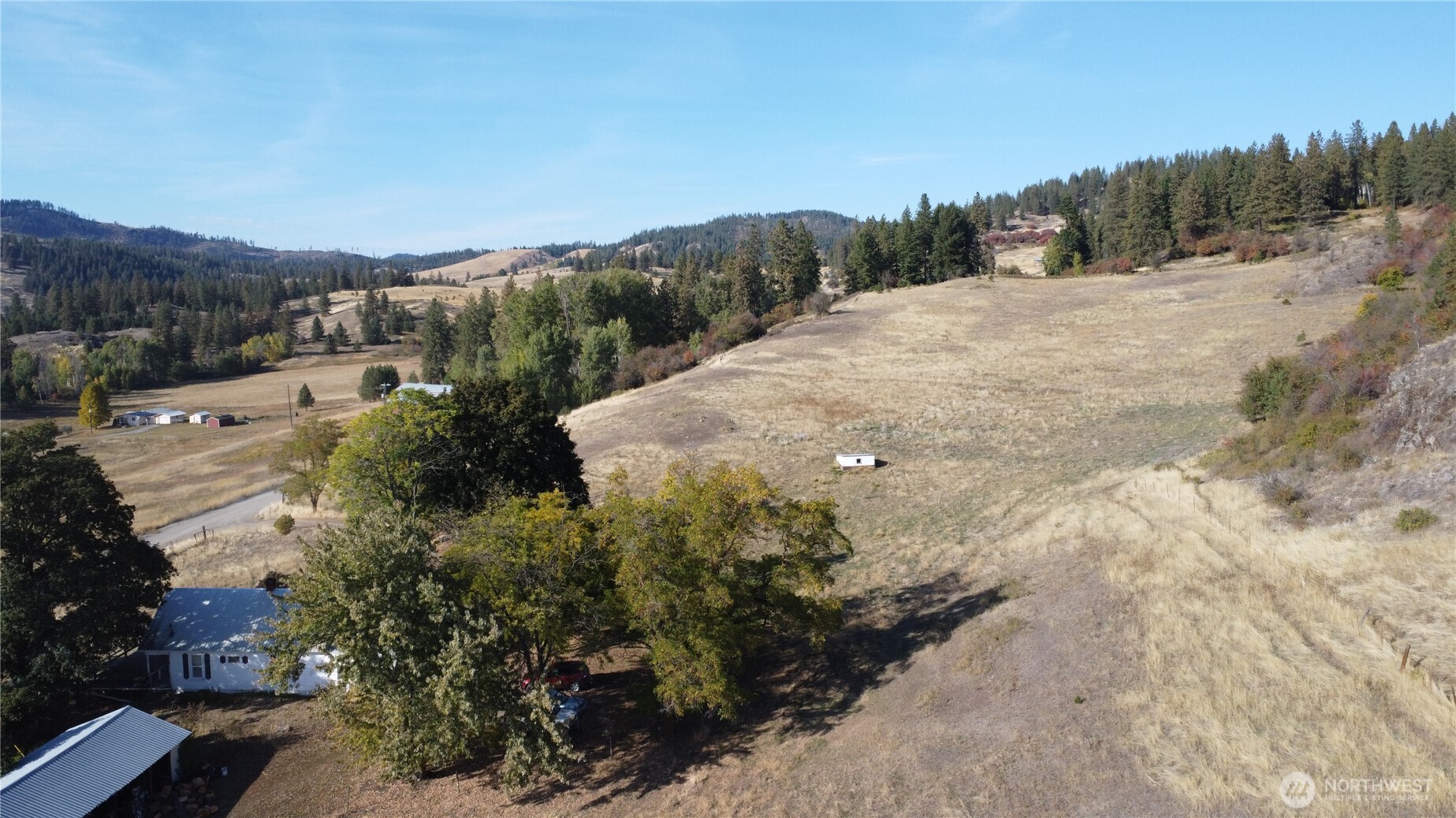 640 Highland Loop Road , Kettle Falls, WA 99141