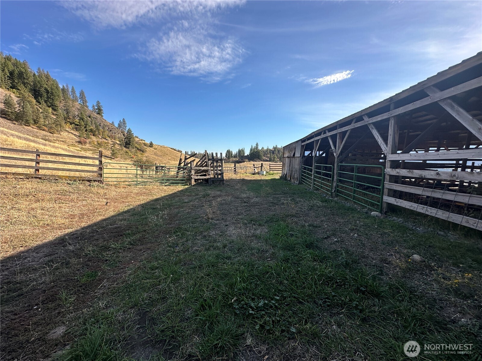 640 Highland Loop Road , Kettle Falls, WA 99141