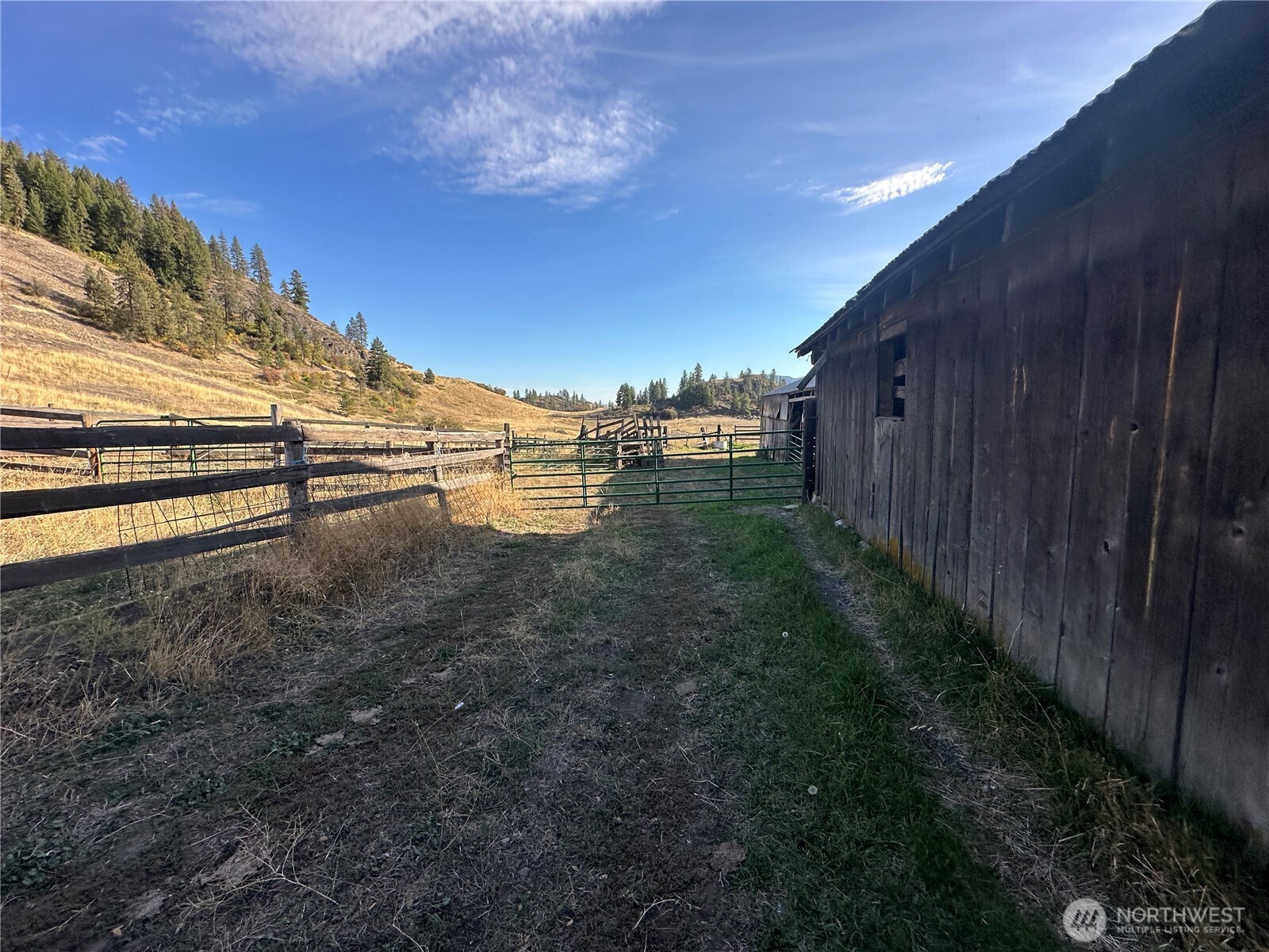 640 Highland Loop Road , Kettle Falls, WA 99141