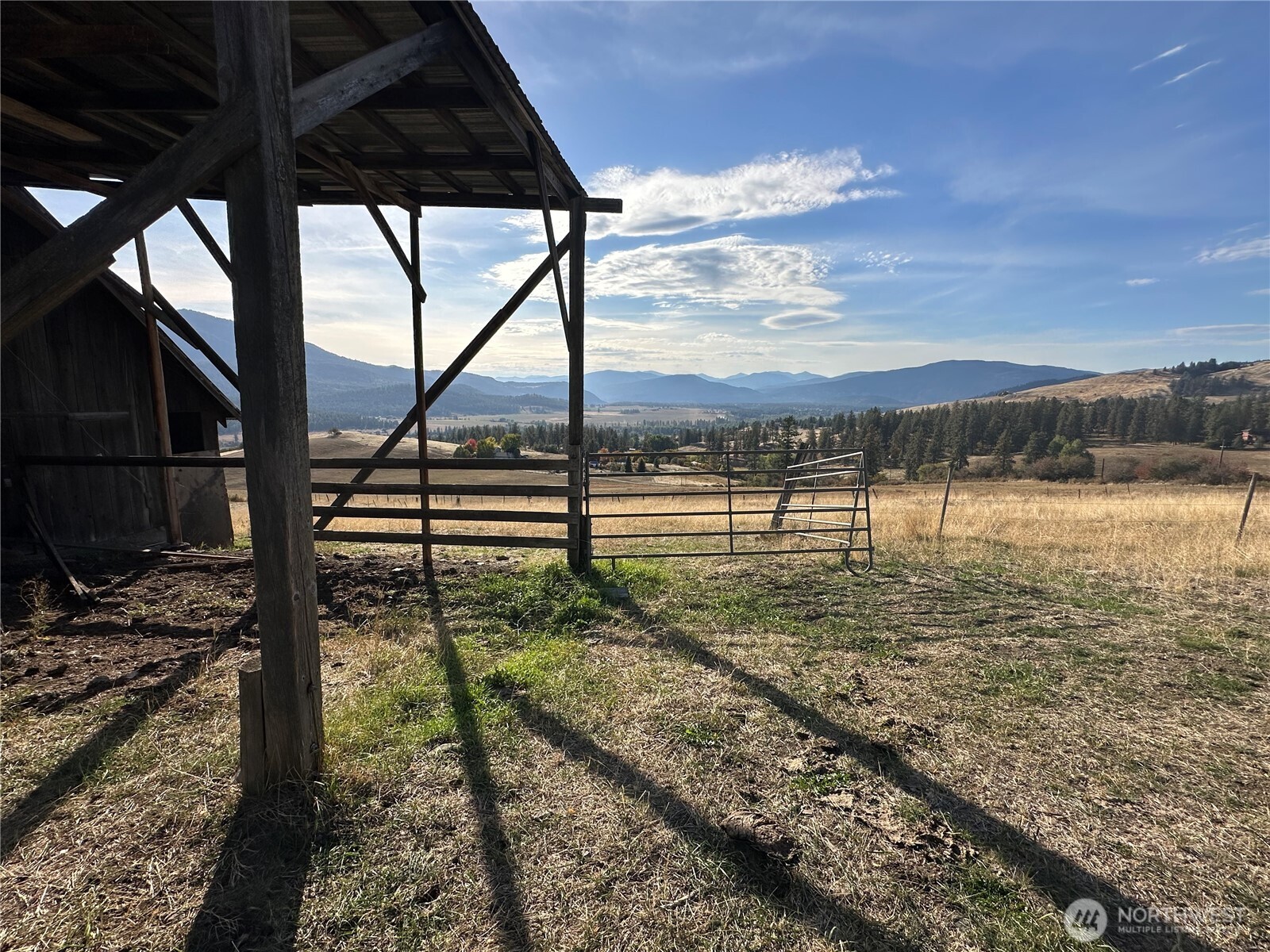 640 Highland Loop Road , Kettle Falls, WA 99141