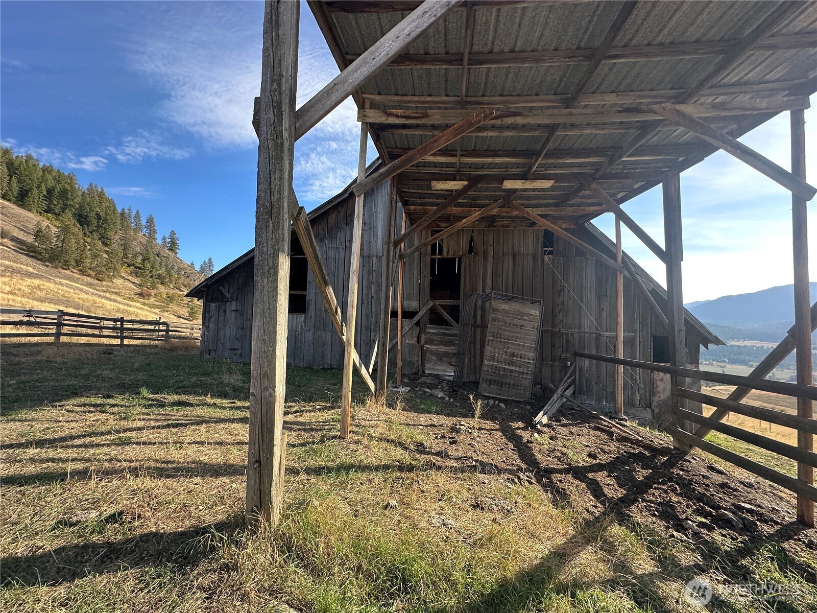 640 Highland Loop Road , Kettle Falls, WA 99141